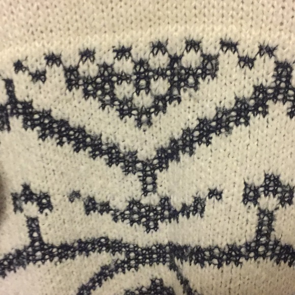 Women’s long sleeved sweater - Picture 4 of 7